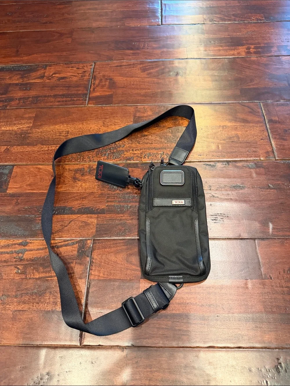 Tumi Men's Black Crossbody Sling Bag - Compact Everyday Carry